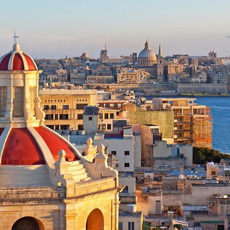 Premium Design Central Suite Valletta Exterior photo